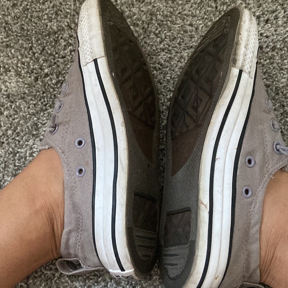 Used women’s converse - Picture 4 of 8